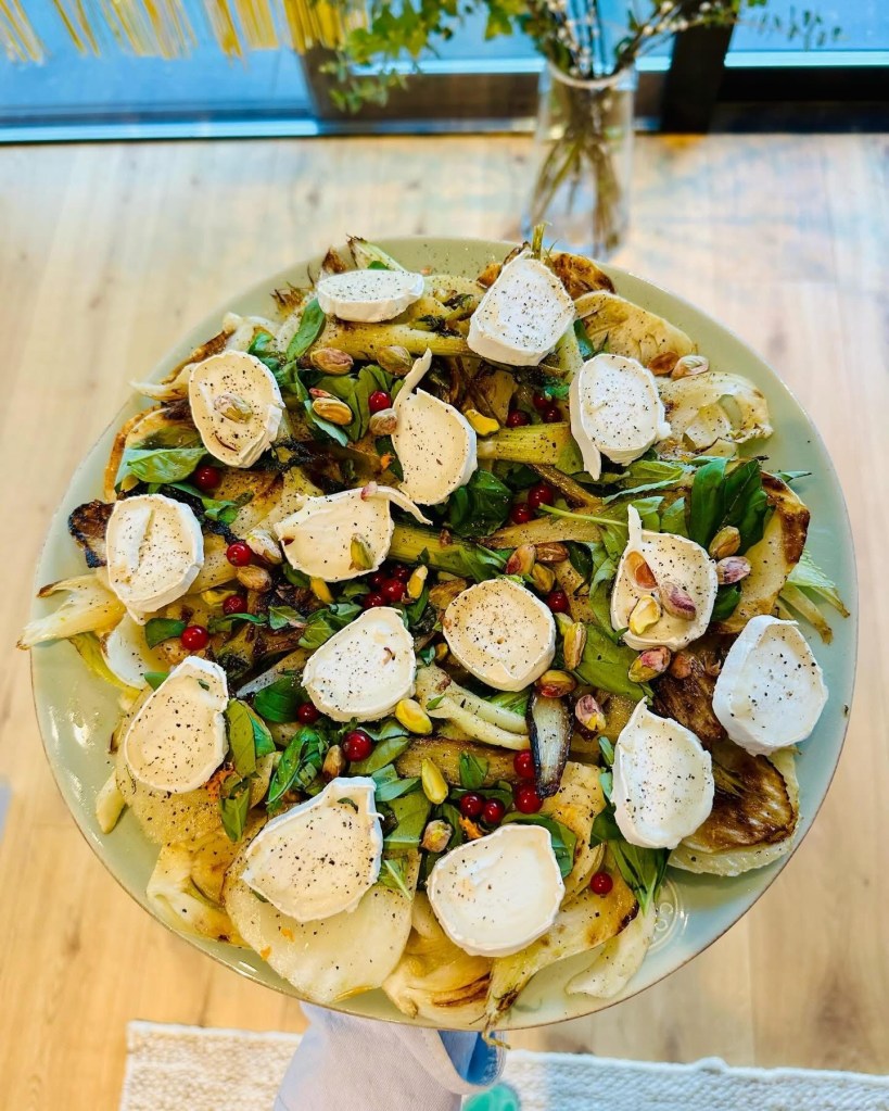 Ensalada con burrata